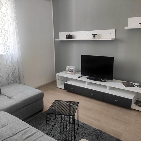 Apartment Sunce ชิเบนิก ภายนอก รูปภาพ