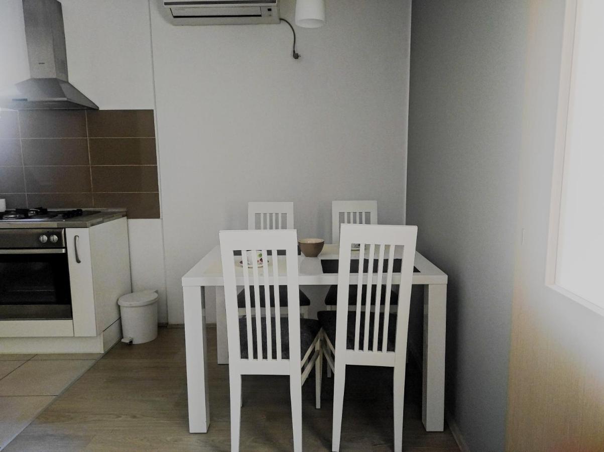 Apartment Sunce ชิเบนิก ภายนอก รูปภาพ