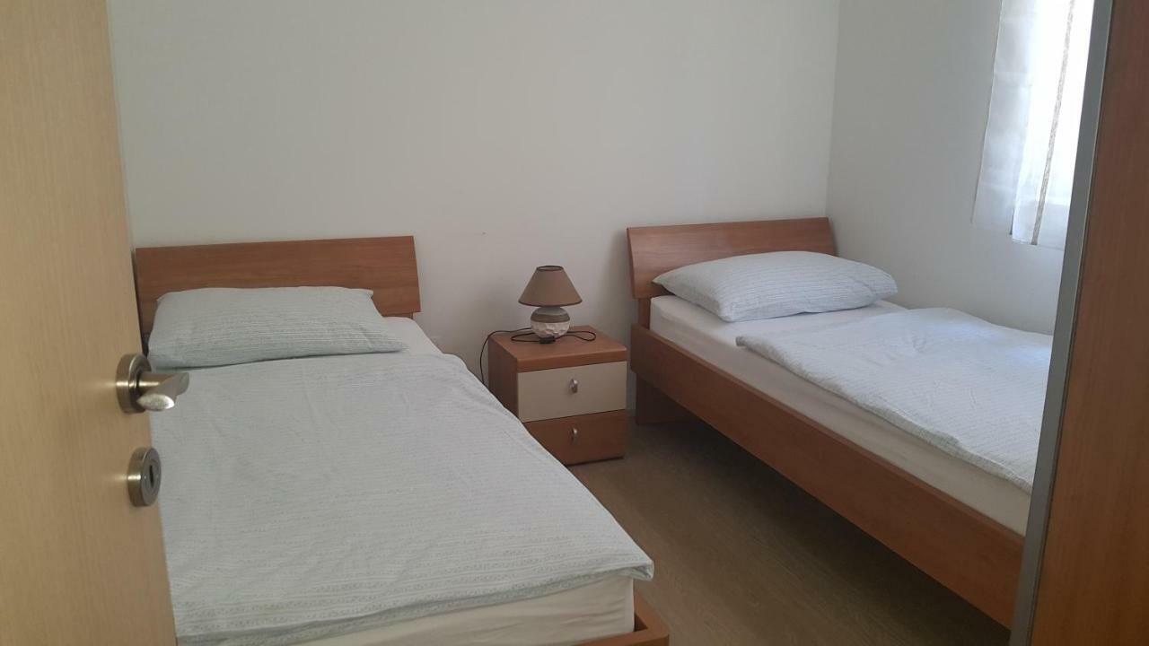 Apartment Sunce ชิเบนิก ภายนอก รูปภาพ